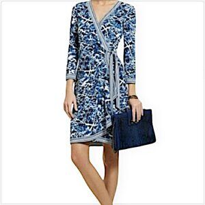 BCBGMaxAzria Adele Blue Abstract and Stripe Print Stretch Jersey Wrap Dress L